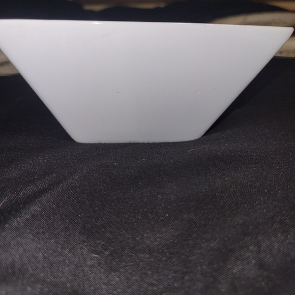 15 Peice Decorative Dish Set - Picture 9 of 10